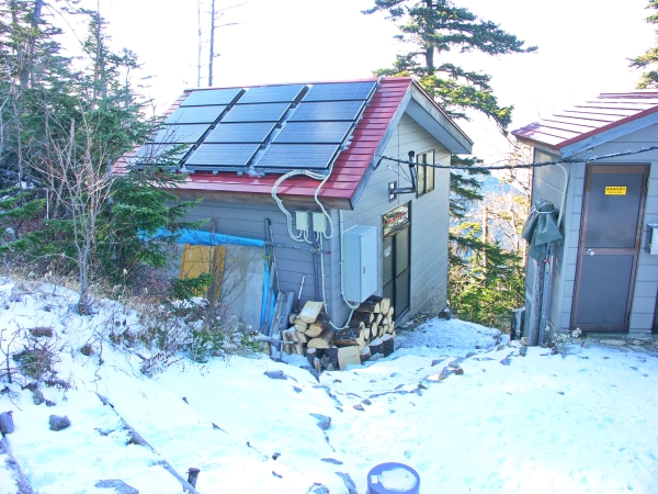 ７合目の避難小屋